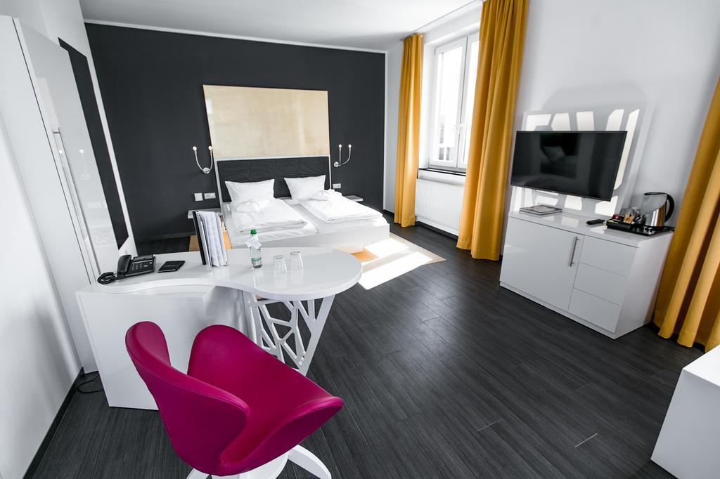 Hotel Sinsheim Extérieur photo