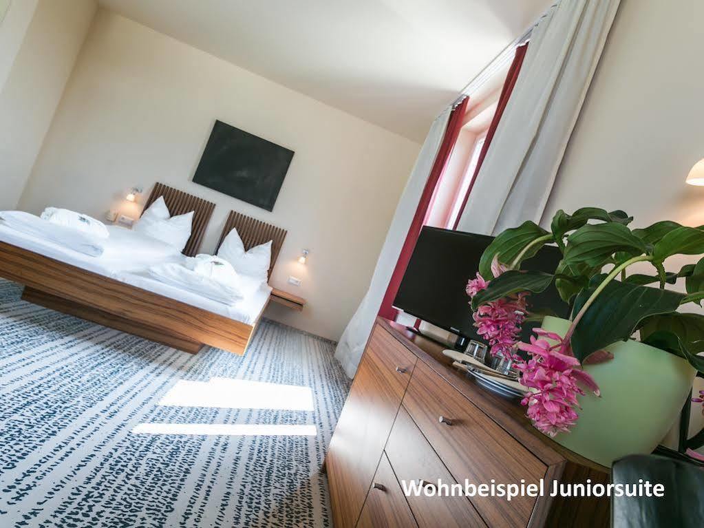 Hotel Sinsheim Extérieur photo